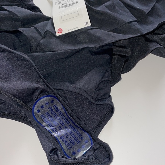 NWT Black Zara large ruffle one piece swimsuit - Picture 10 of 10